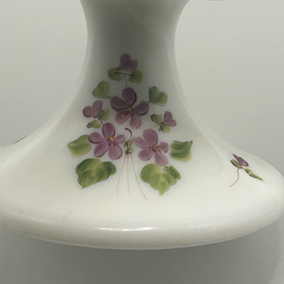 Vintage Fenton Silver Crest "Violets in the Snow" HandPainted Milk Glass Compote - Picture 5 of 11